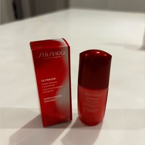 Shiseido Ultimune Power Infusing Concentrate - Red